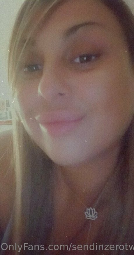 sendinzerotwo star naked archive