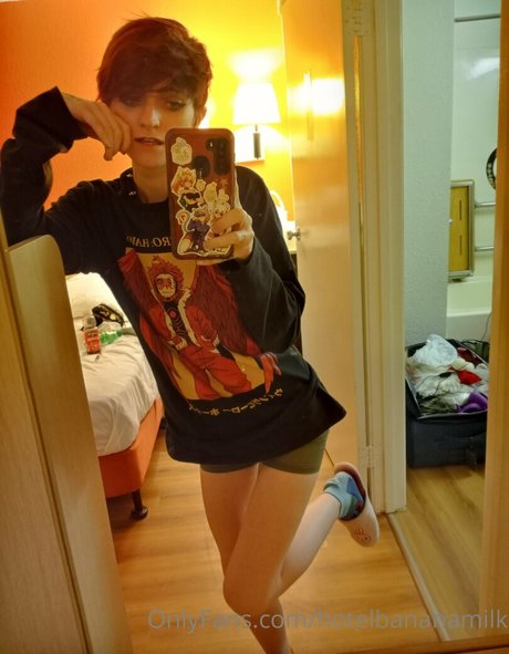 hotelbananamilk star erotic galleries