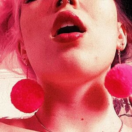 bowserstanacct nude actress pic