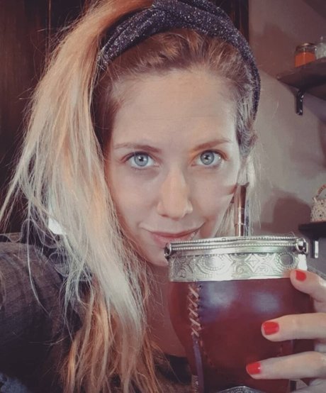 Maria Celeste model perfect images