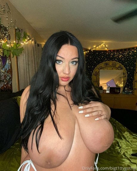 bigt1ttyfairy pornstar pretty photos