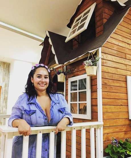 Erica Blaalz nude model gallery