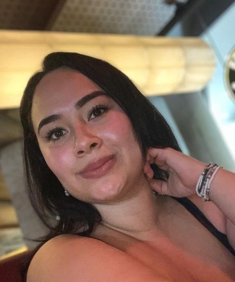 Erica Blaalz erotic actress pictures