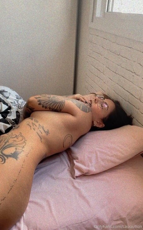 Cauuution pornographic model img