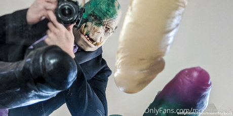 monsterbait hot model image