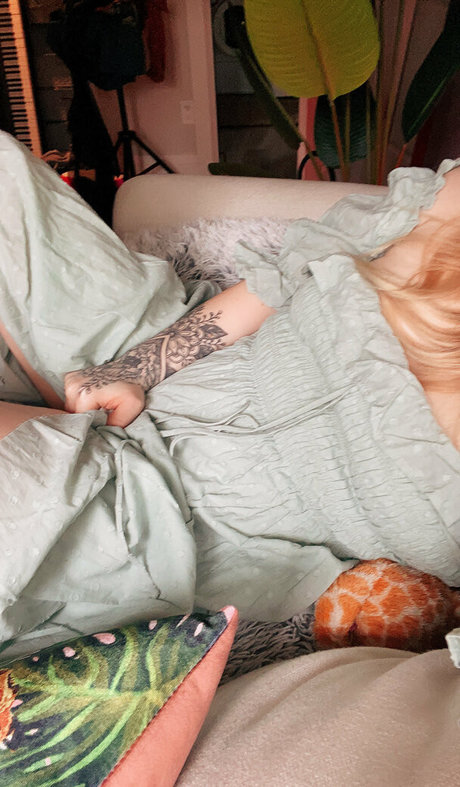 catscosplays star adult img