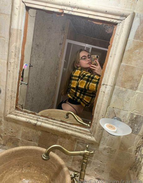 raddie erotic pornstar pics