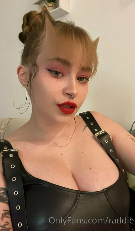 raddie beautiful star photo