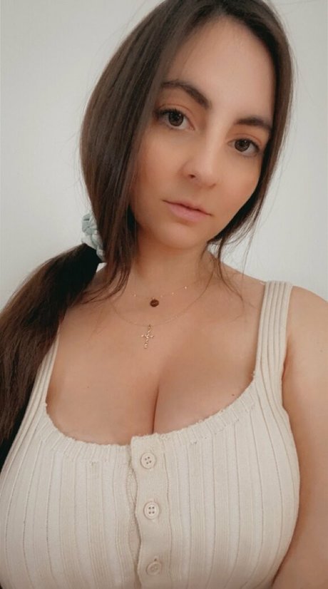 milky may pornstar pretty photos