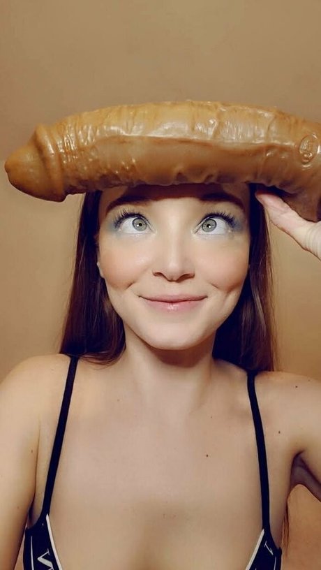 goddessesspade34 model naked image