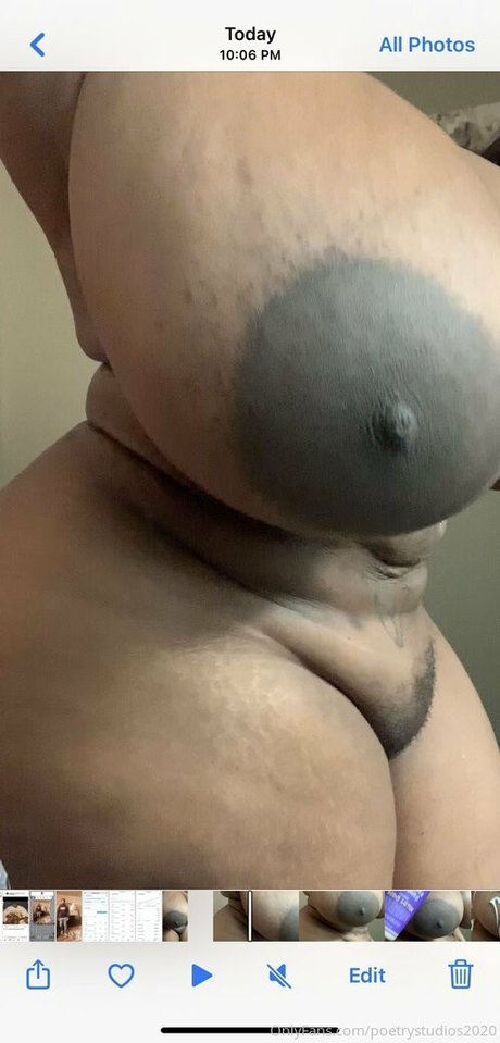 poetrystudios2020 hd model img