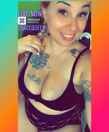 alannasnacc nude actress pics