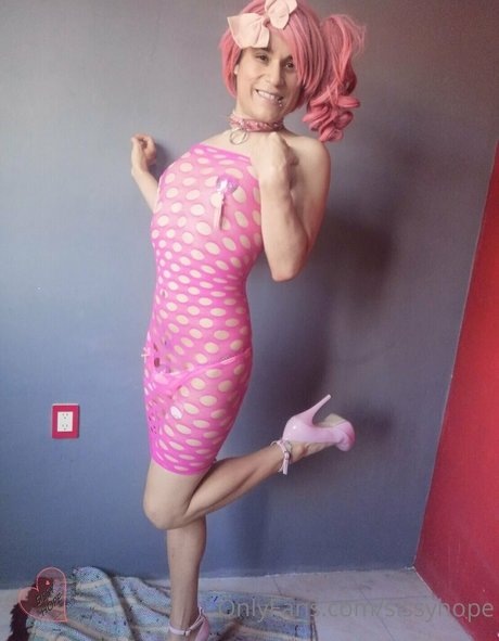 sissyhope model art pic