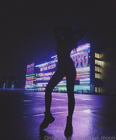 rachael moon free star pics