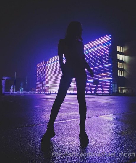 rachael moon nude model pics