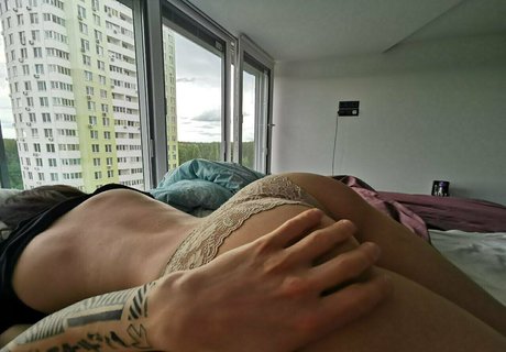 rachael moon nice model image