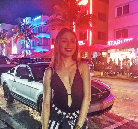 Jana Make sexy star pics