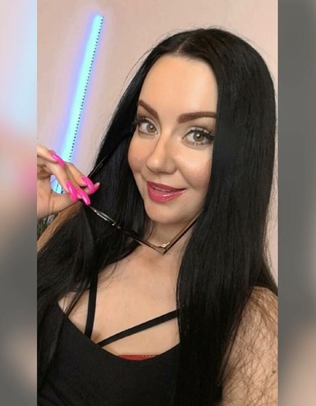 ASMR Kate Lullaby model nice pictures