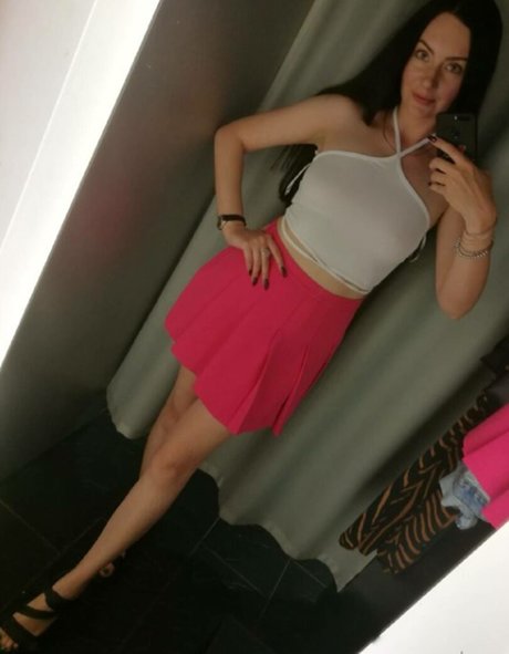 ASMR Kate Lullaby nude actress images