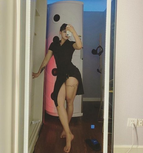 luankehui naked pornstar photo