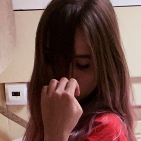 Reebeeca nudes model galleries