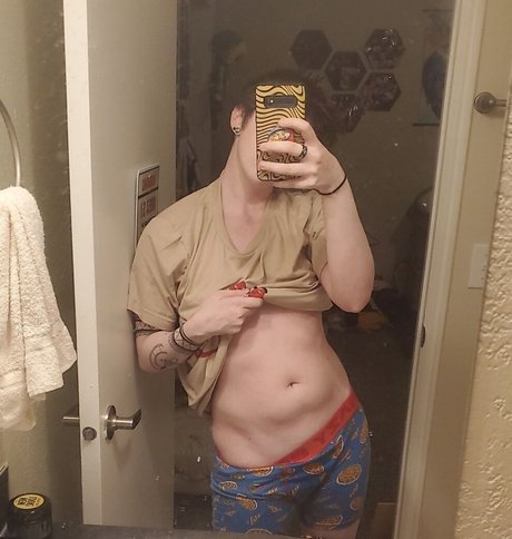 Porkcutlett star exclusive pics