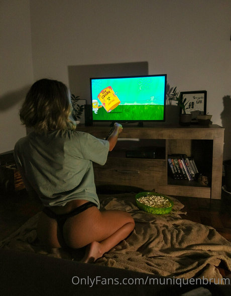 Munique Brum model high quality photo