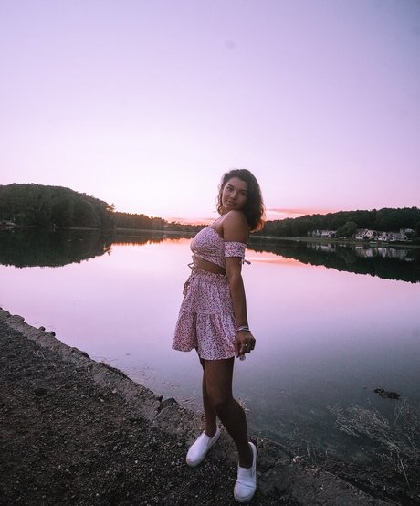 Hannah Malvone pornstar photos