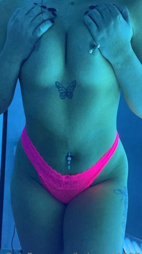 Leigh Ann hot actress pictures