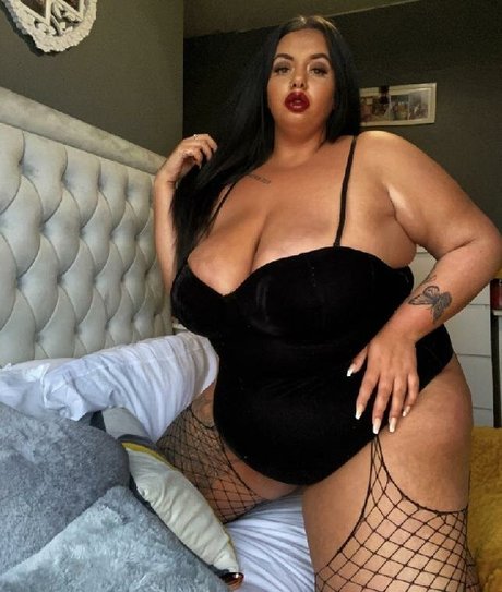 meg bxxx nude pornstar galleries