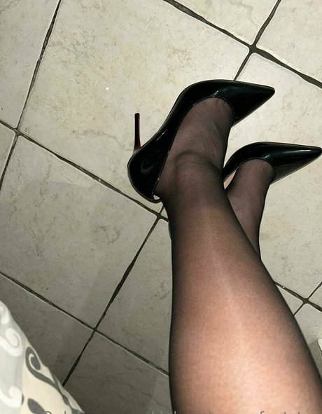 deborah ass feetstar star naked gallery