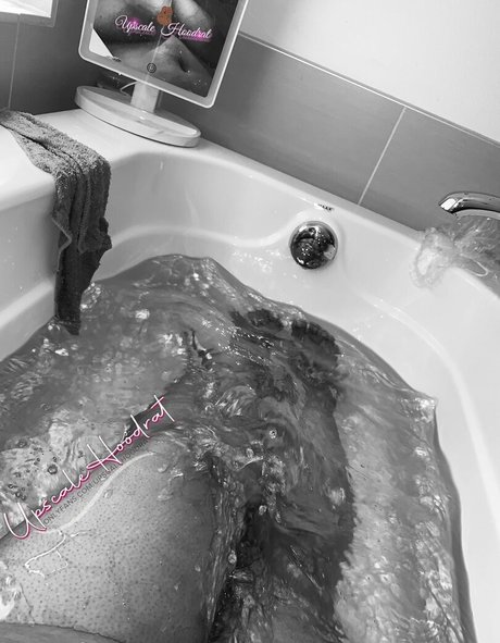 upscalehoodrat2 nudes model photo