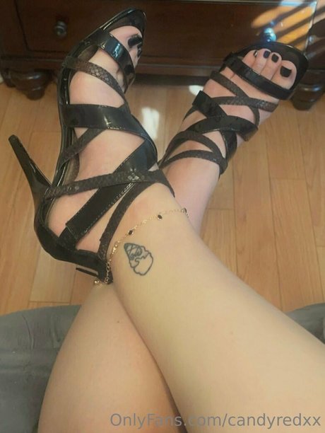 candyredxx model erotic img