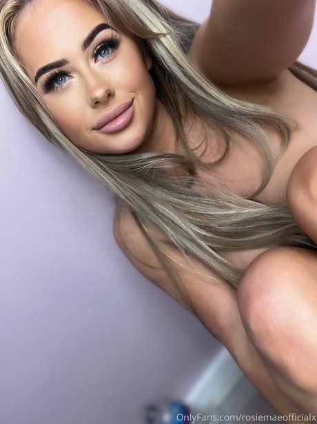 rosiemaeofficialx pornstar free photo