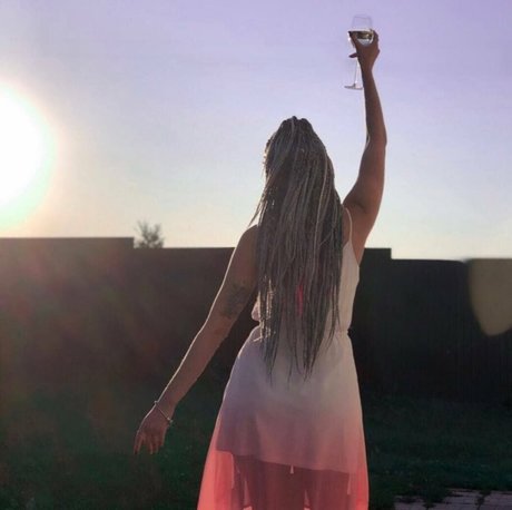 marinamagic pornstar naked photos