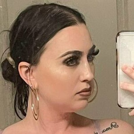 roxiegreys pornstar nudes photos