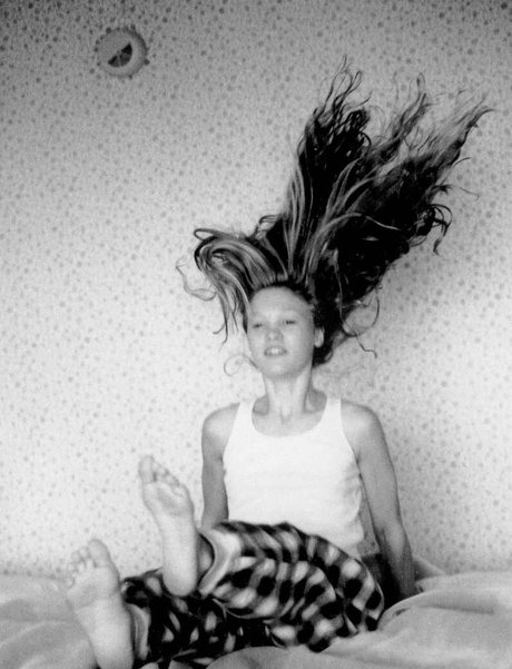 Julia Stiles model art image