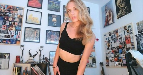 dahliainbloom1 pornstar sex image