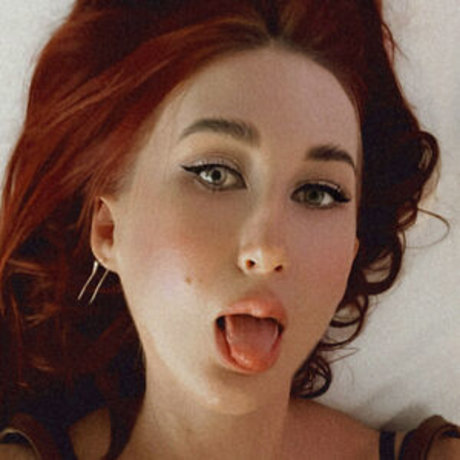 astartanylons pornstar exclusive photo