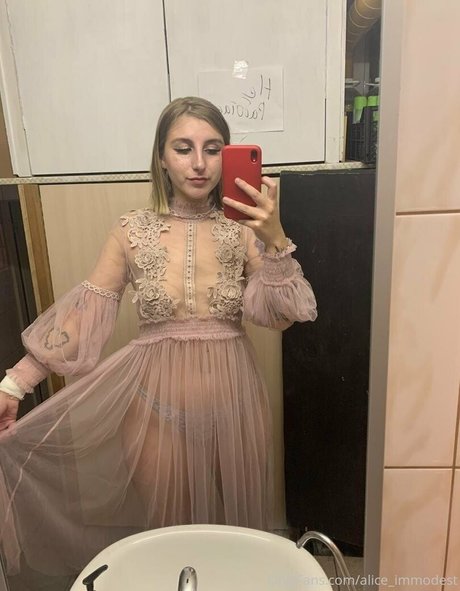 alice immodest porn actress galleries