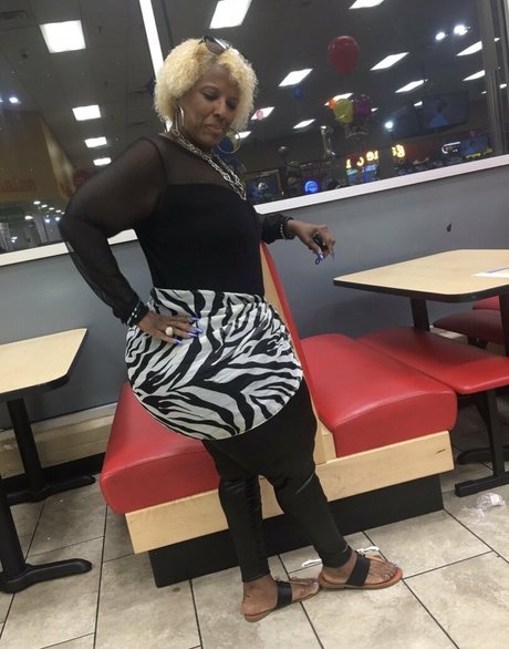 msphat70 top actress photo