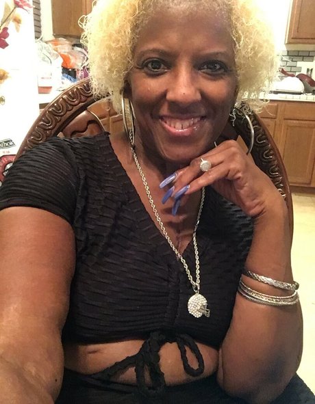 msphat70 model hd photo