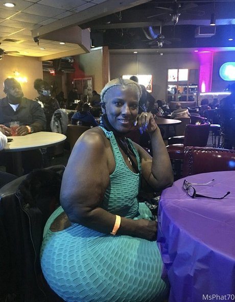 cougars onlyfans art porn photo