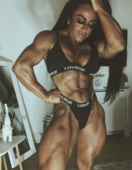 Lisafbb exclusive star pics