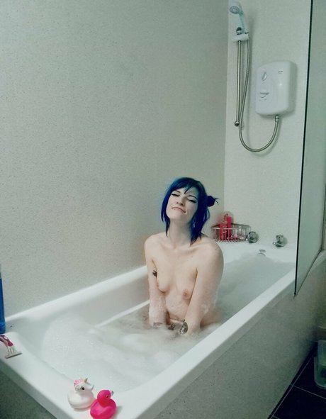 TheChaoticWaifu perfect model photo