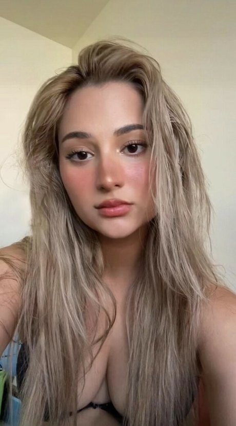 kaylielvin nudes star gallery