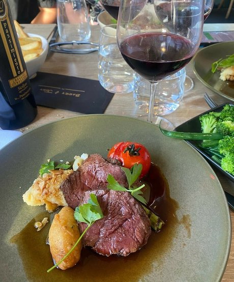 Amber Lee Lockhart beautiful actress images