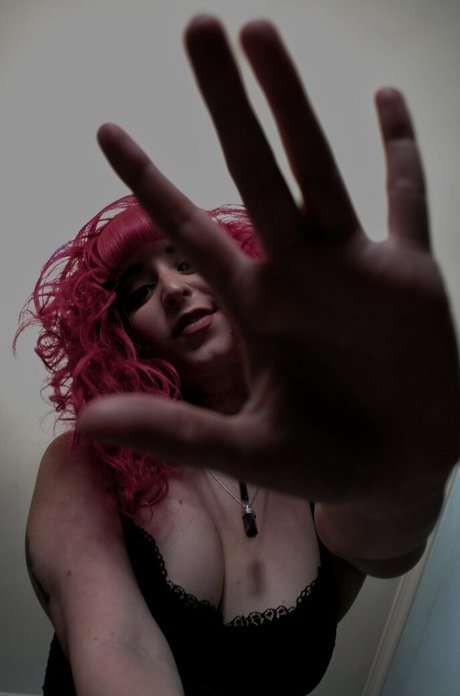 celialindermann erotic star image