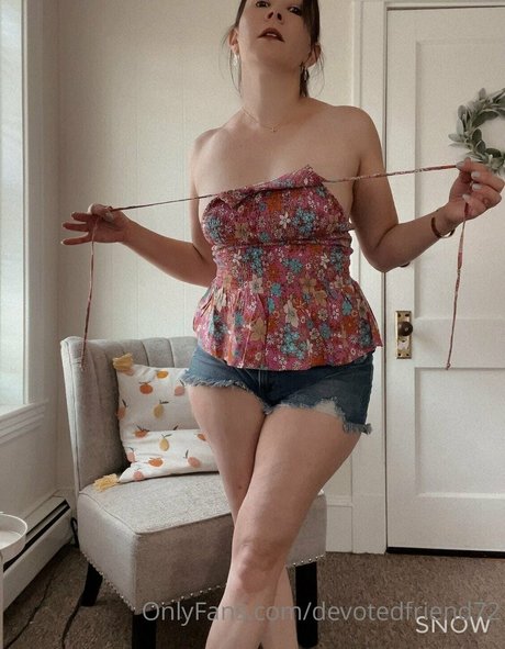 devotedfriend72 sexy pornstar gallery