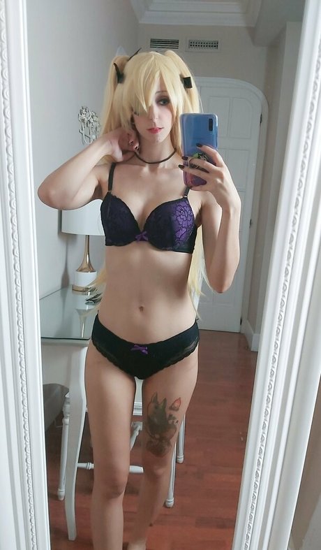 lovely19free sexy star pics